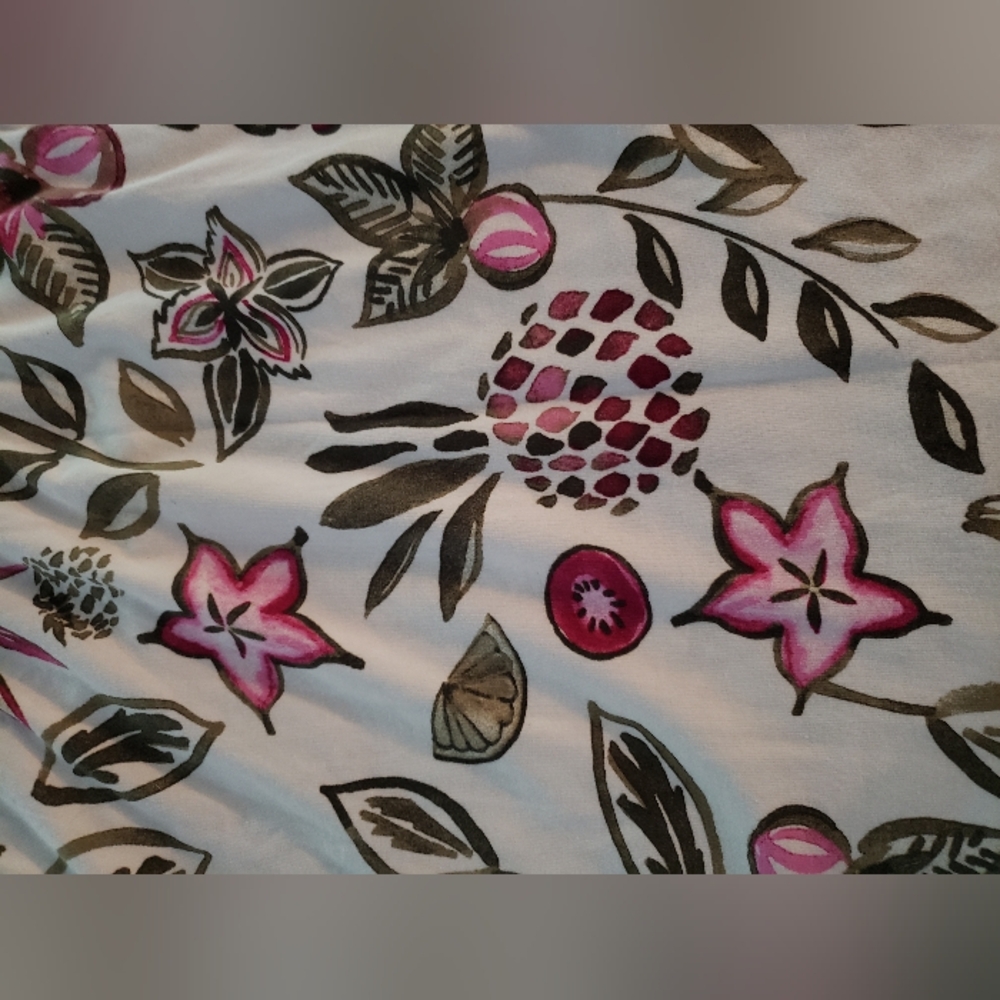 d & co. Beach Skirt, Size M, Not Used - Picture 2 of 4